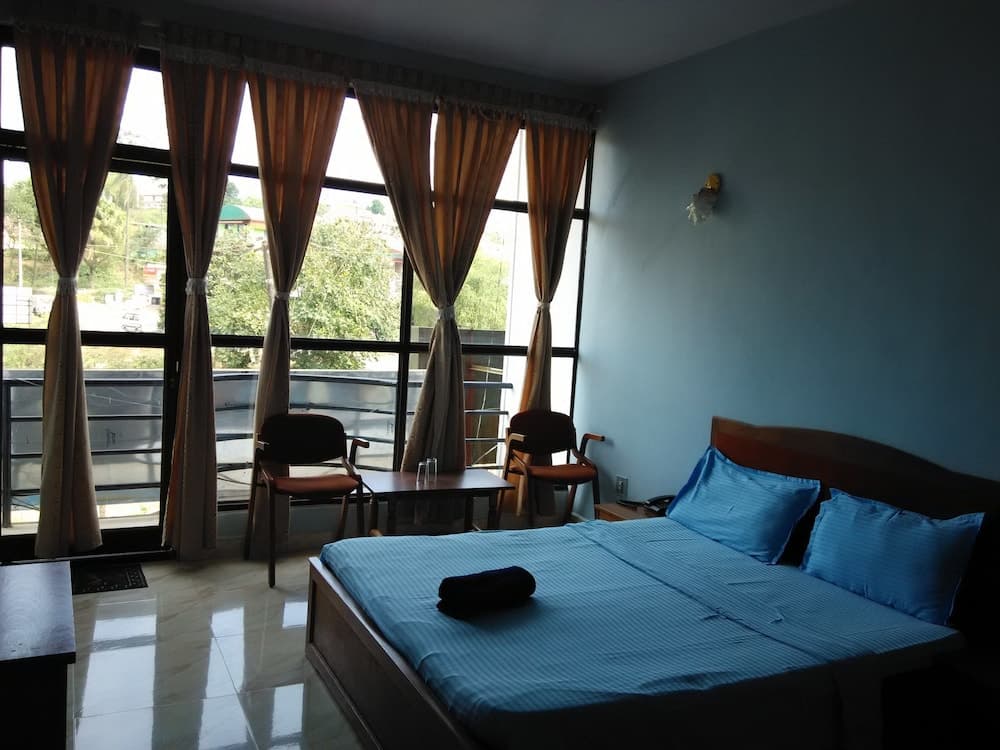 Vedanta Wake Up - Coorg, Madikeri Town Center