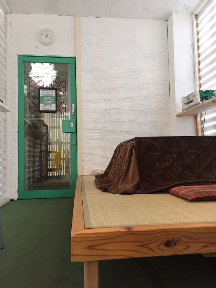 Guest House Naraya - Hostel