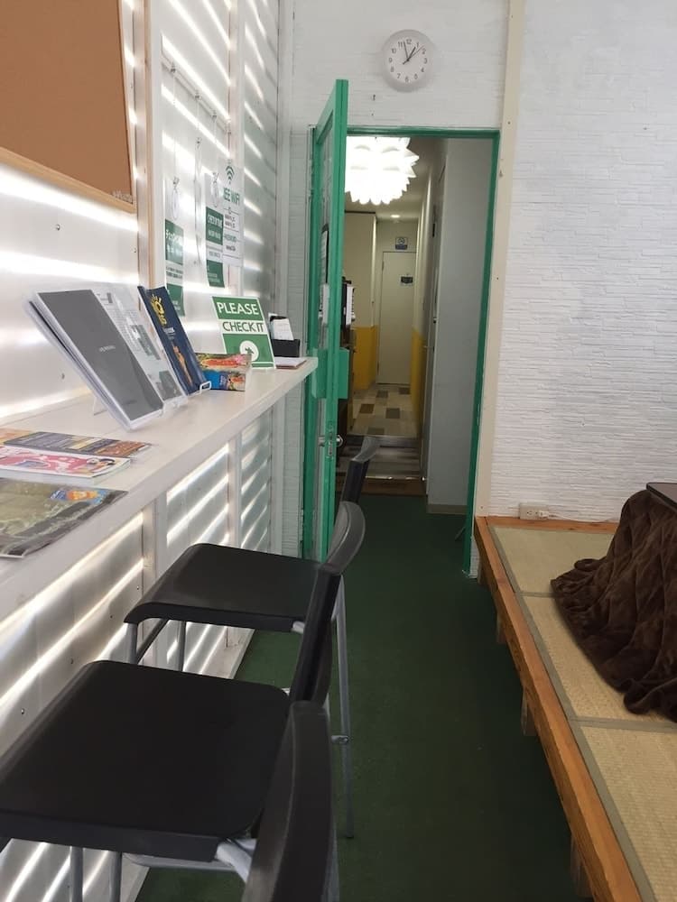 Guest House Naraya - Hostel