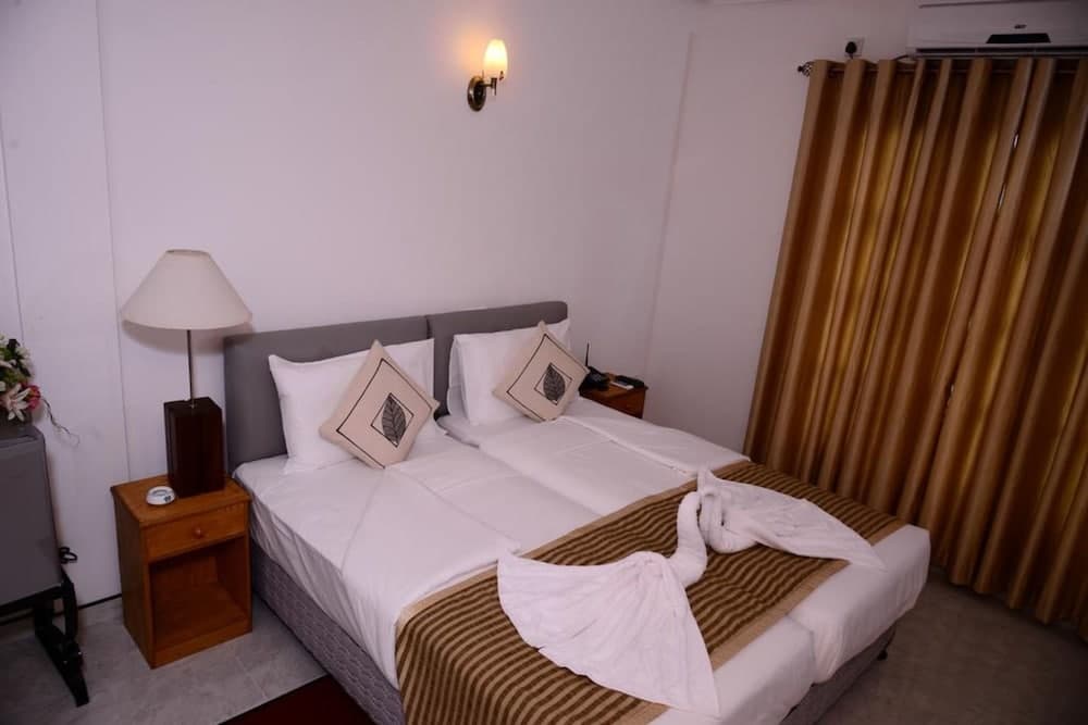 Avanhala by Royal Mall