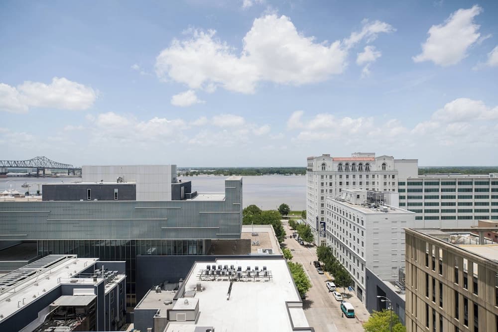 WATERMARK Baton Rouge, Autograph Collection