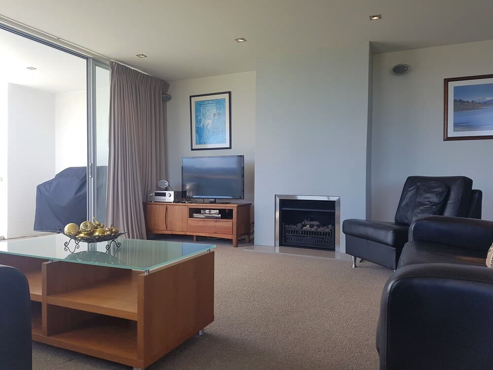 Waimahana Apartment 8