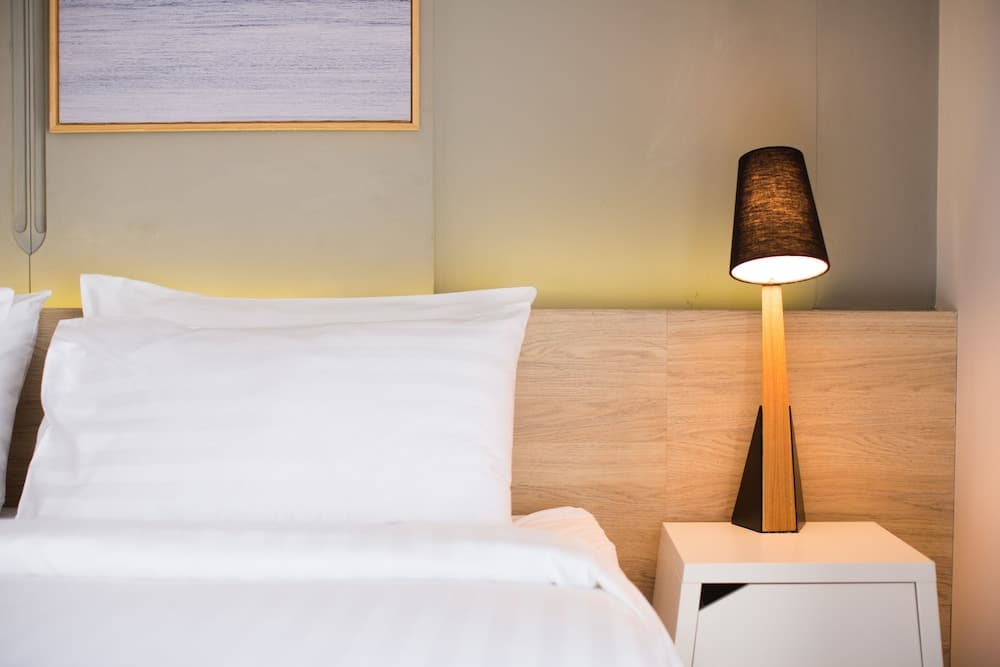 Snoozz Hotel - Hostel