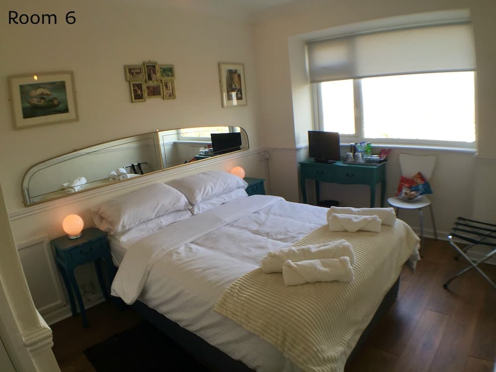 Southbourne Grove Hotel