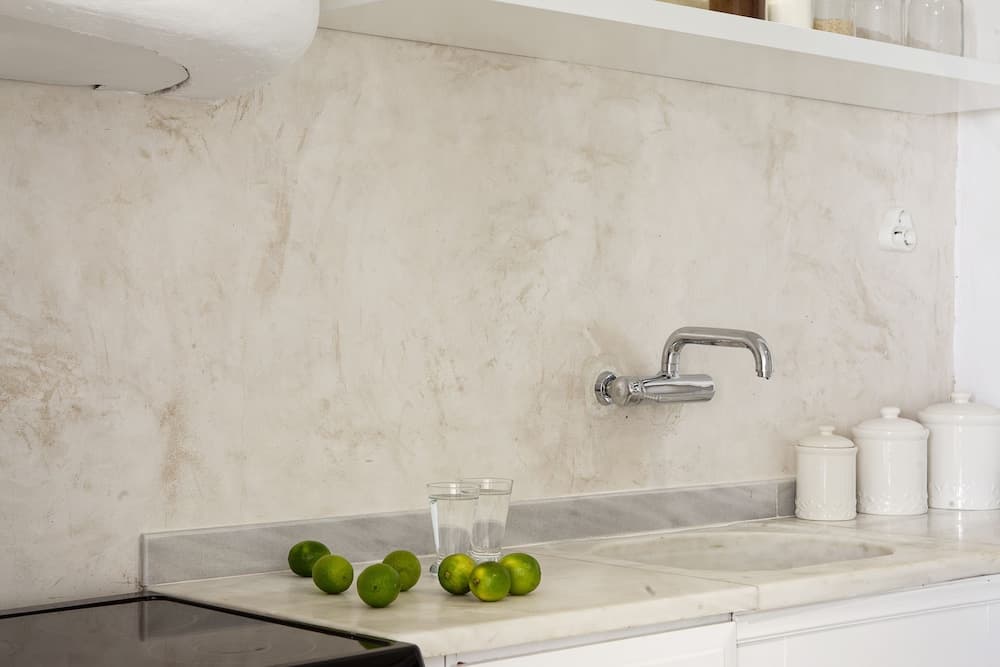 1809 Villa by Thireas