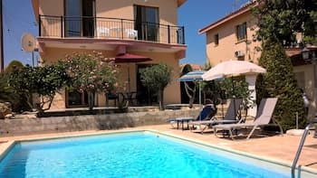 Kapsalia Holiday Villas
