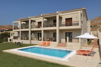 Hotel Porto Plaza Beach Resort