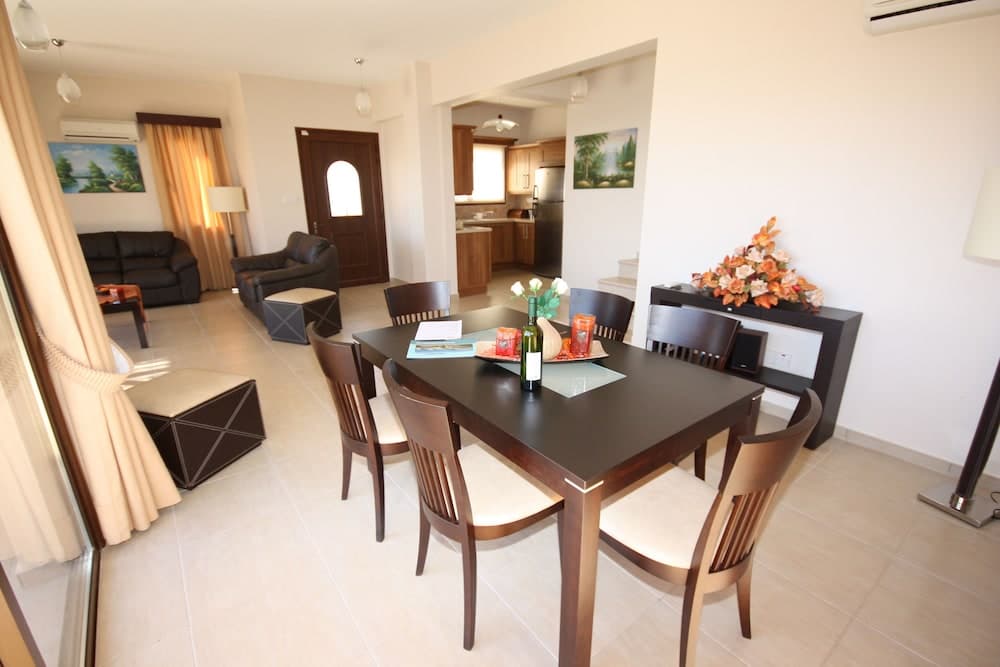 Vineland Sheromyli Villas