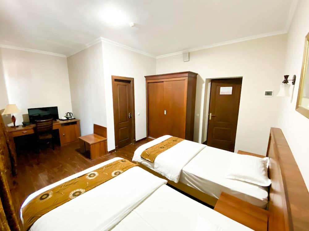 Reikartz Registon Samarkand