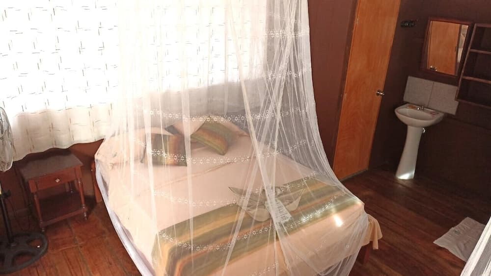 Avatar Amazon Lodge & Canopy Park