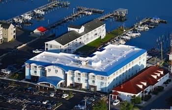 Marina Bay Hotel & Suites, Ascend Hotel Collection