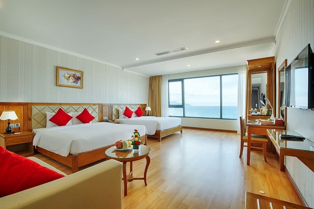 Serene Beach Hotel Danang