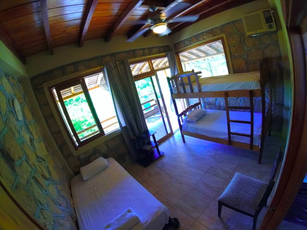 Punta Hills Montanita