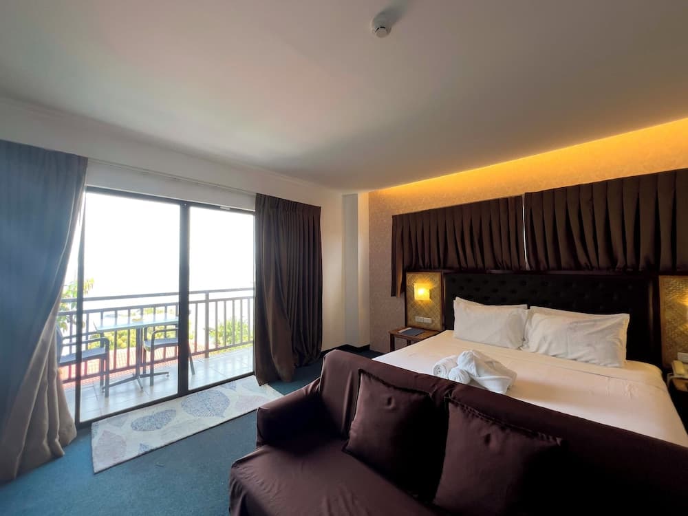 Aozora Seaside Mactan