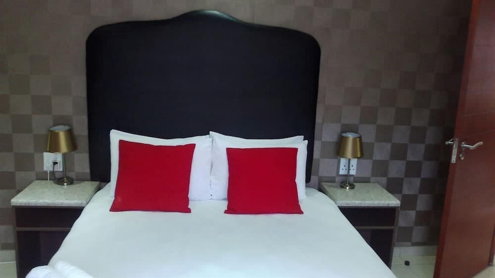 Big Five Guest House