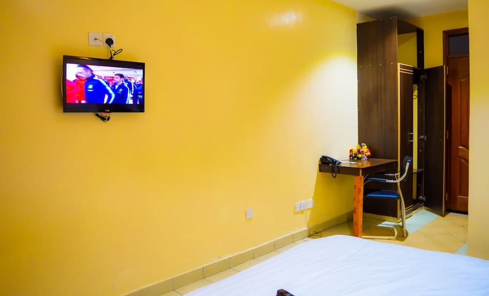 Fourth Parklands Guest House & Conference