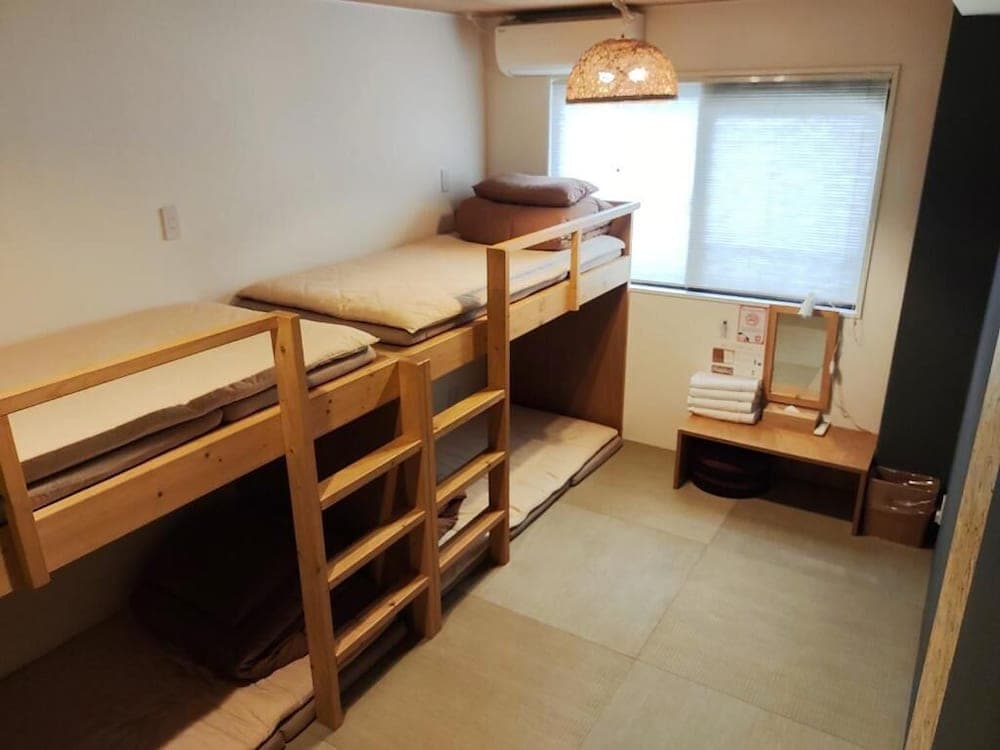 J-Hoppers Osaka Universal - Hostel