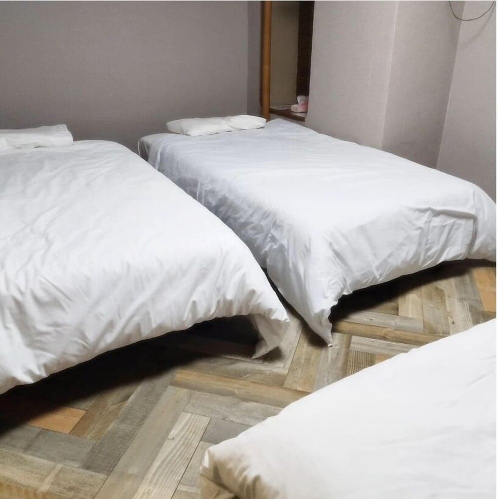 Osaka guest house sakura – Hostel