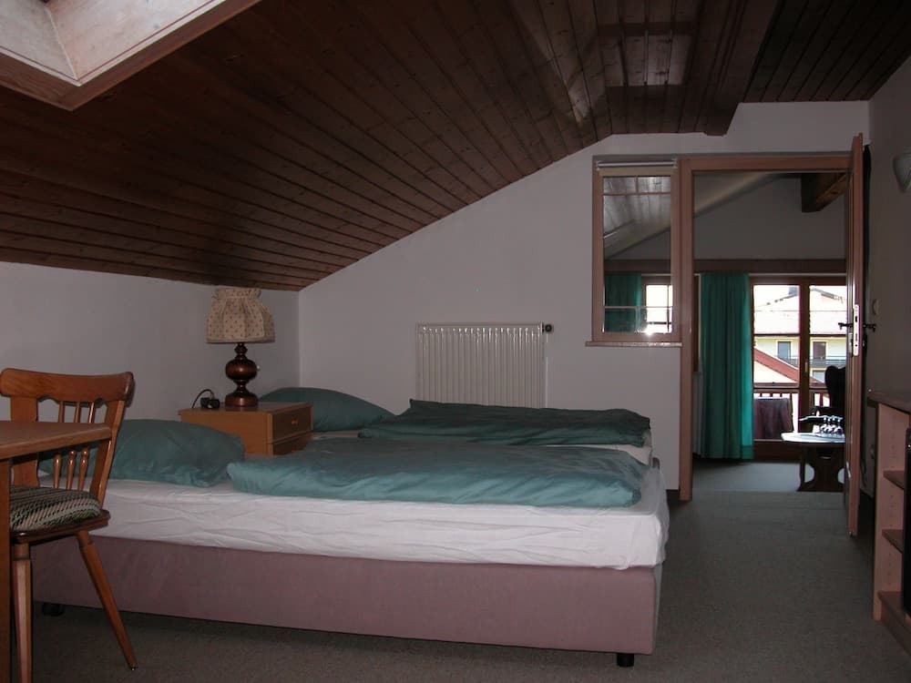 Hotel zum Hirschhaus