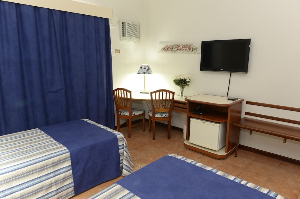 Hotel Colonial Plaza