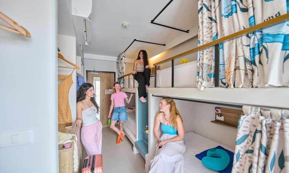 Lub d Phuket Patong - Hostel