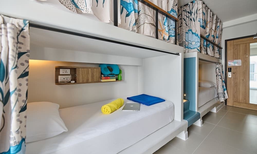 Lub d Phuket Patong - Hostel