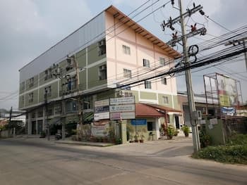 Freesia Guesthouse Suvarnabhumi
