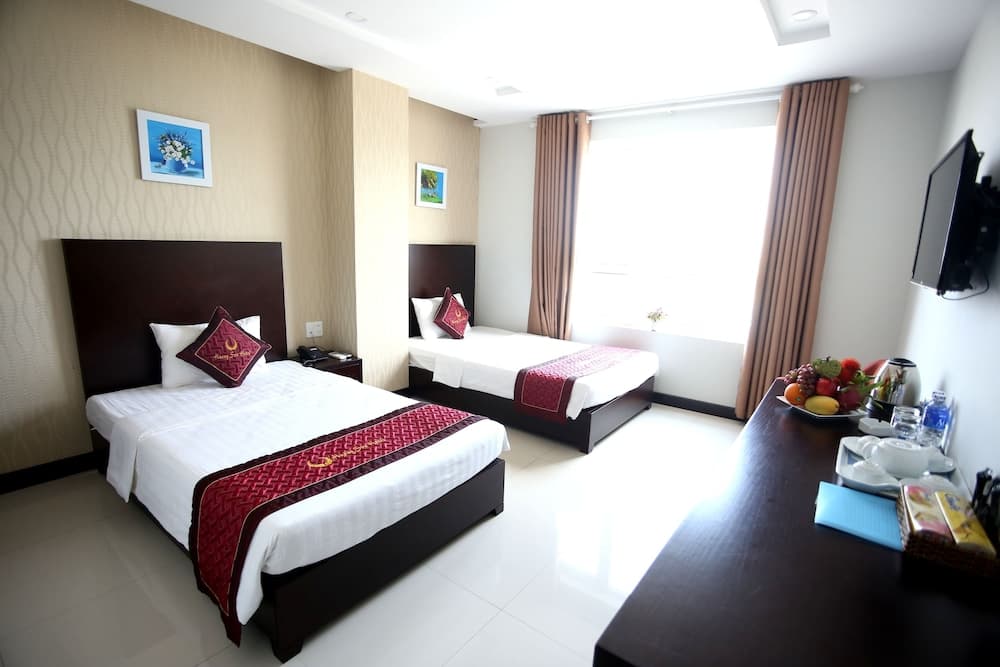 Huong Son Hotel