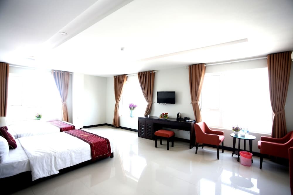 Huong Son Hotel
