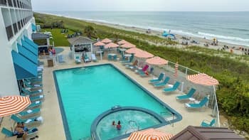 The Inn At Pine Knoll Shores