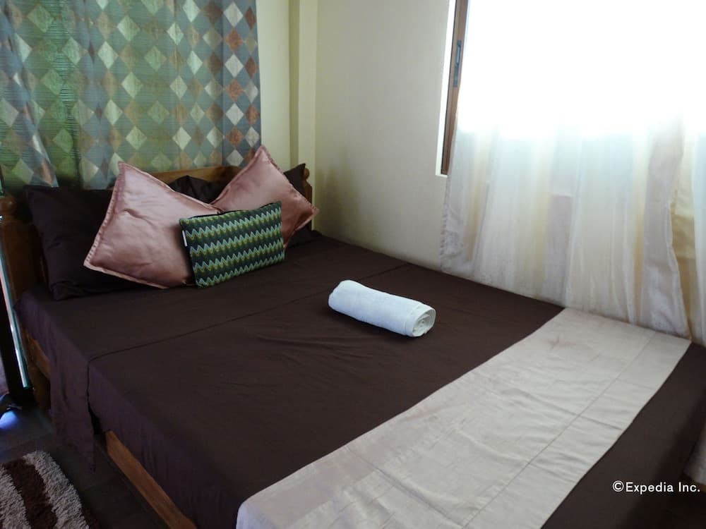 Royal Paradise Guesthouse