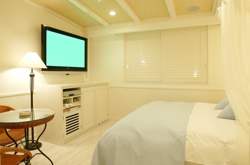 HOTEL WOO - Adults Only