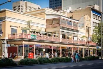 Blue Galah Backpackers Hostel