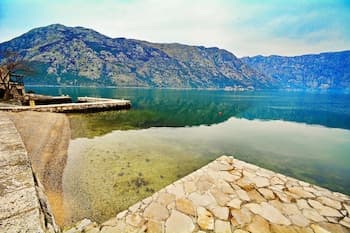 Cattaroom Apartments