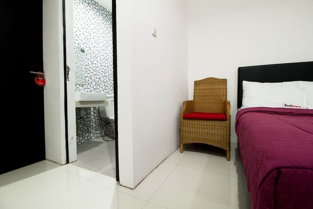 RedDoorz @ Cilandak 3