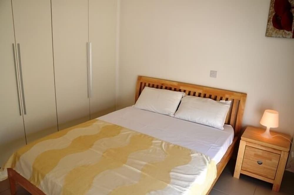 Linda Braker Esprit Villas