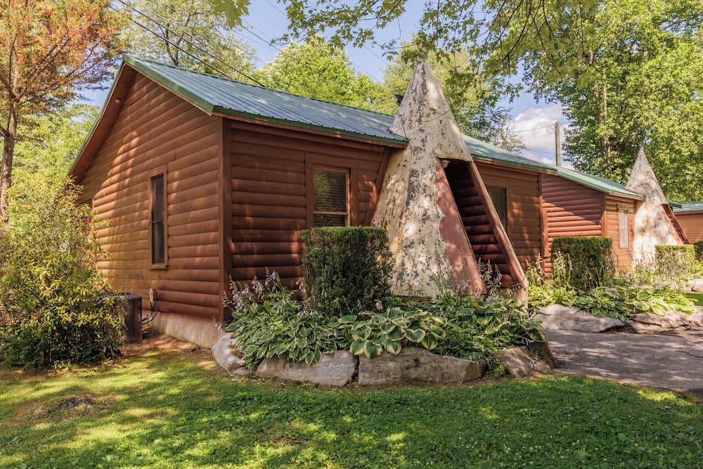 Qualla Cabins and Motel Cherokee near Casino