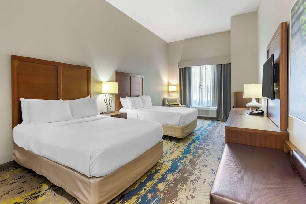 Comfort Inn & Suites Valdosta I-75