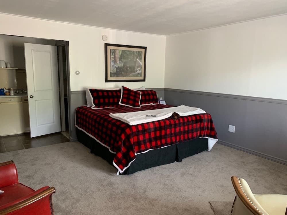 Ledge Rock at Whiteface