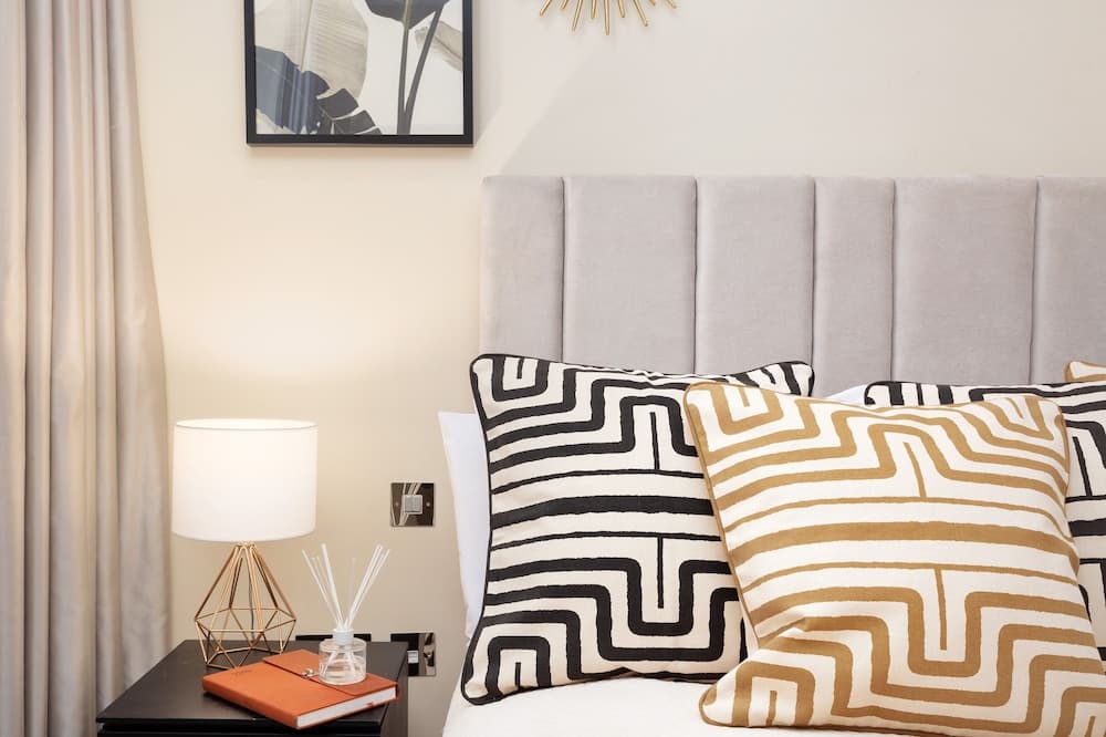 One Bed Serviced Apt near Holborn in Chancery Lane