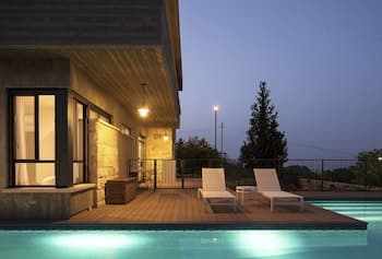 Pnai - Villa in the Galilee