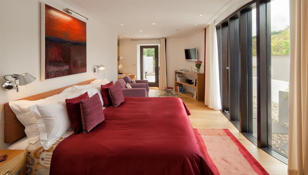 Kaywana Hall Luxury Bed & Breakfast