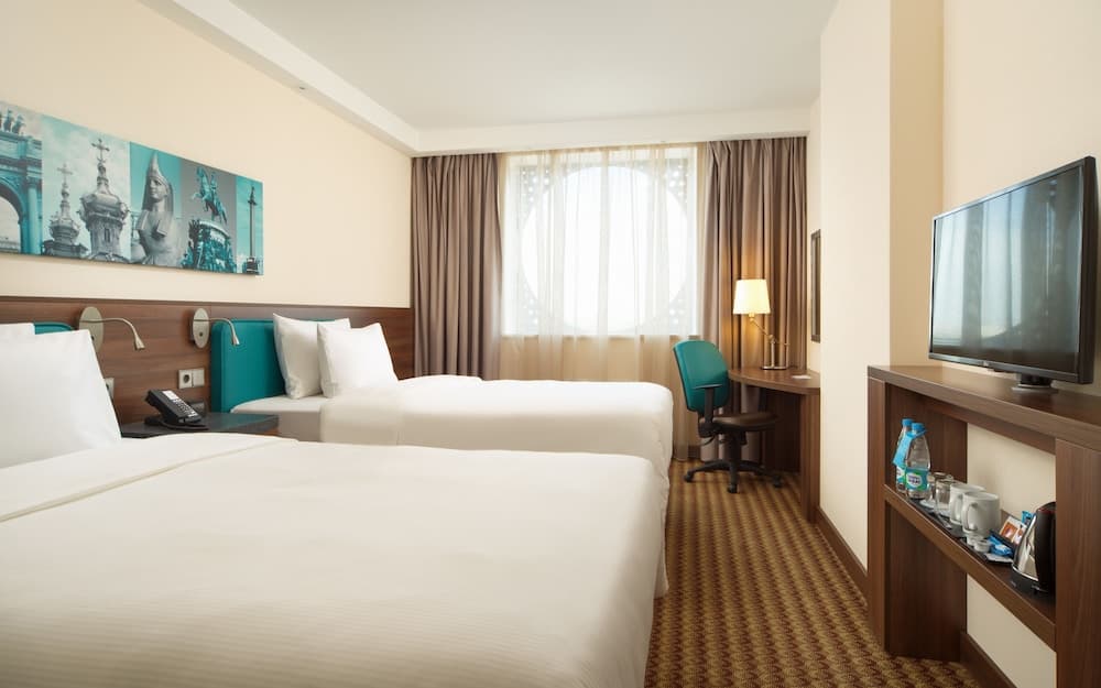 Hampton by Hilton Saint Petersburg ExpoForum