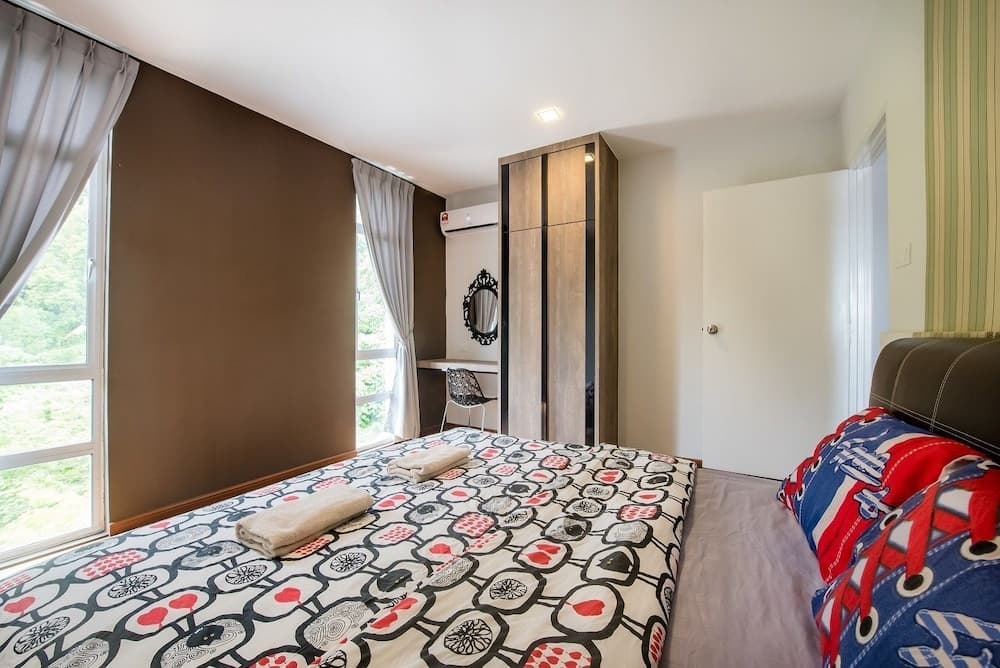 New Corner Shamrock Beach Villas Seaview