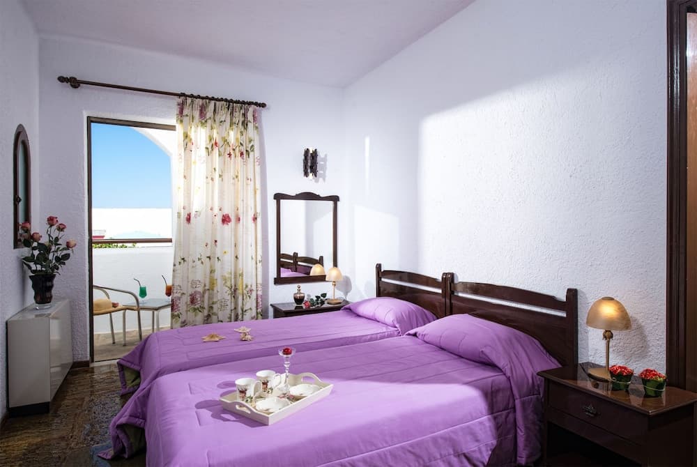 Malia Holidays Hotel