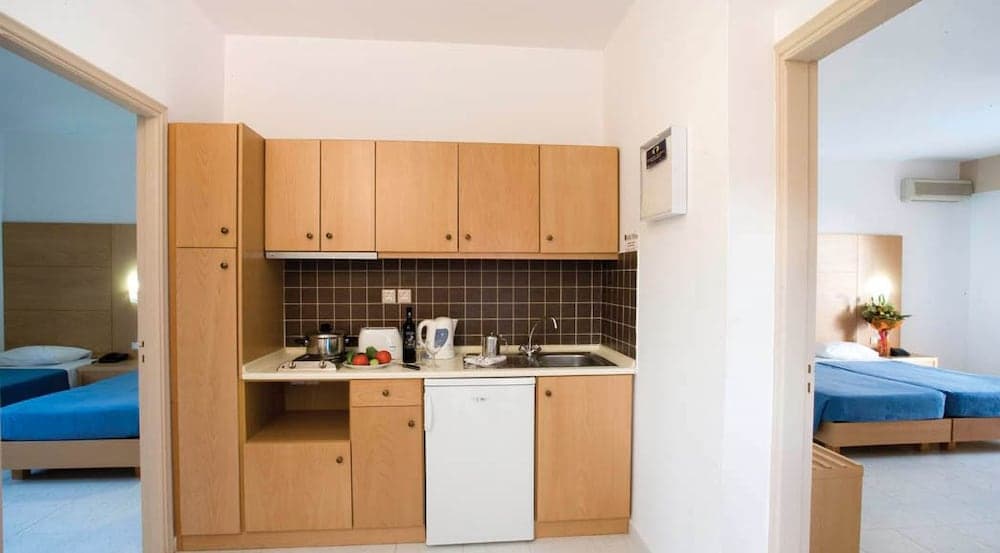 Pefki Islands Resort