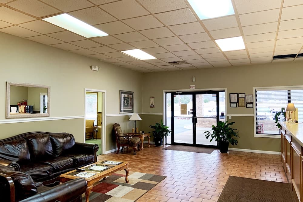 Paris Inn and Suites