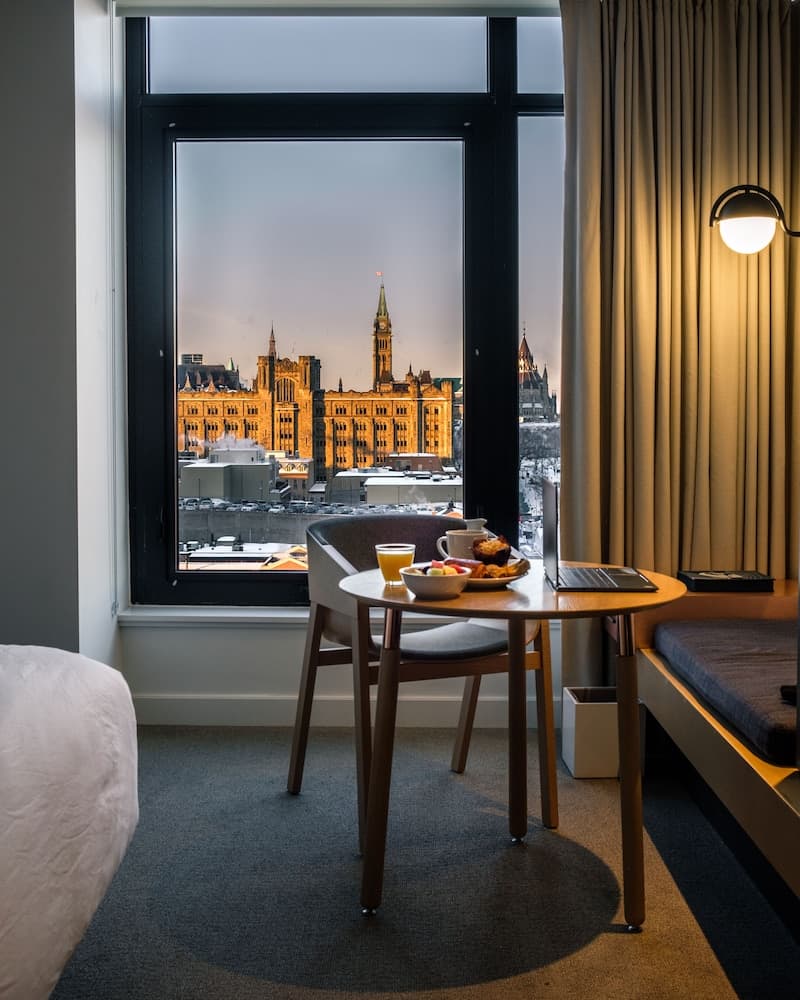 ANDAZ OTTAWA BYWARD MARKET, BY HYATT