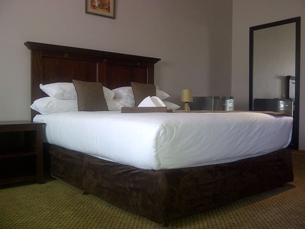 Senthaga Guest House and Safaris