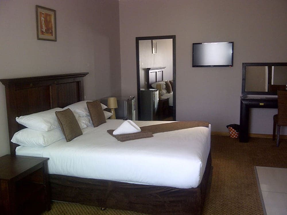 Senthaga Guest House and Safaris